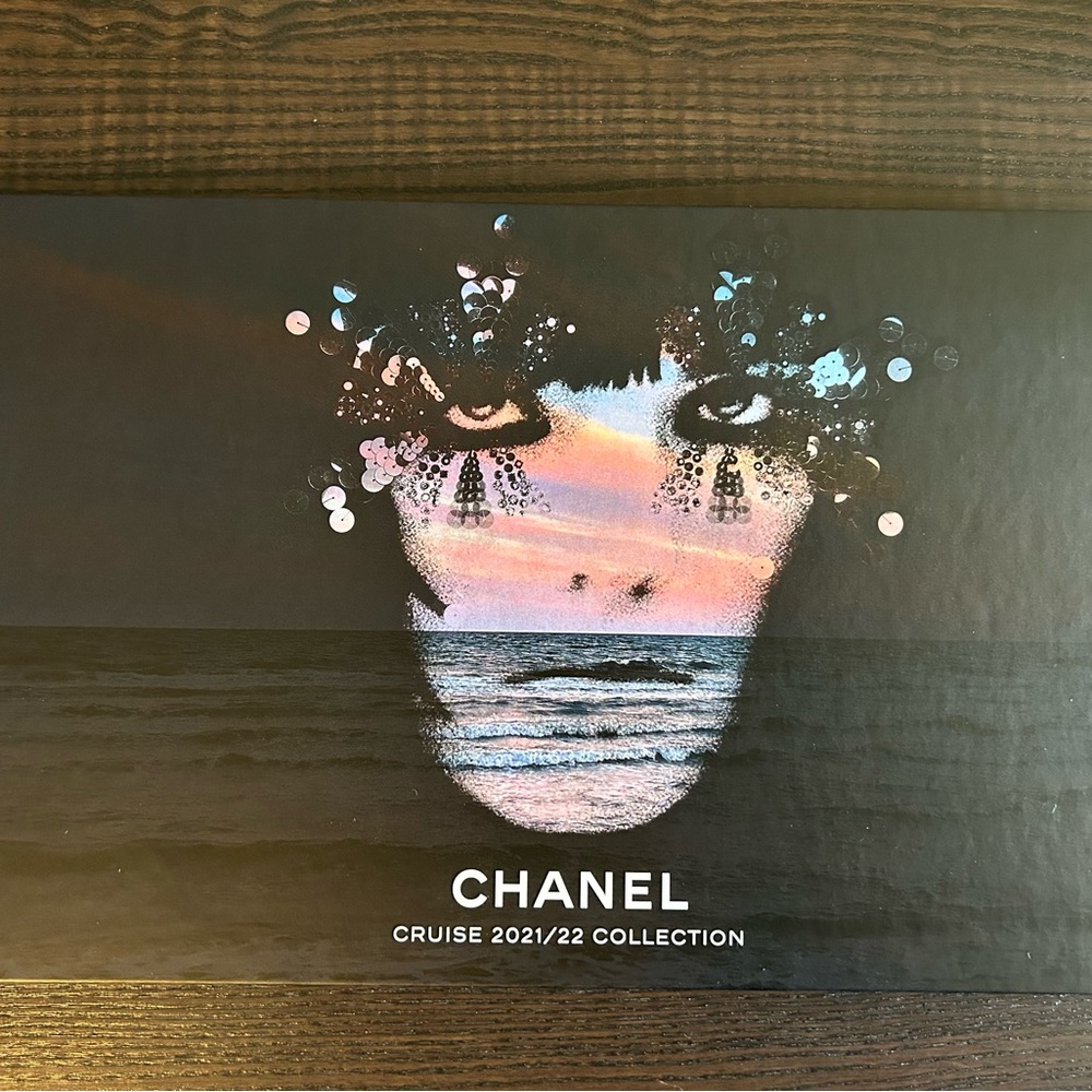 CHANEL CRUISE 2021/22 COLLECTION MAGAZINE